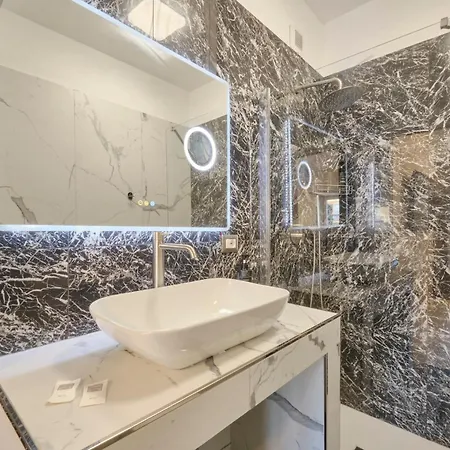 Luxury Vatican